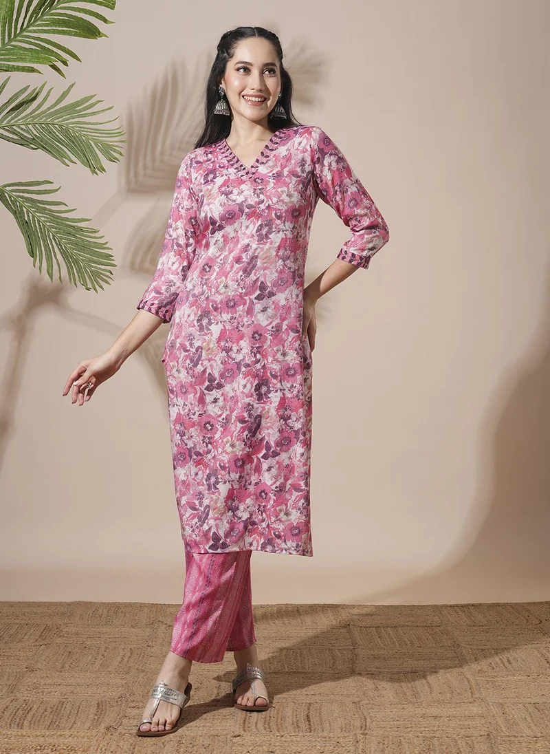 جلو باص كنزة نسائية مطبوعة بالزهور بياقة على شكل حرف  مع بنطلون